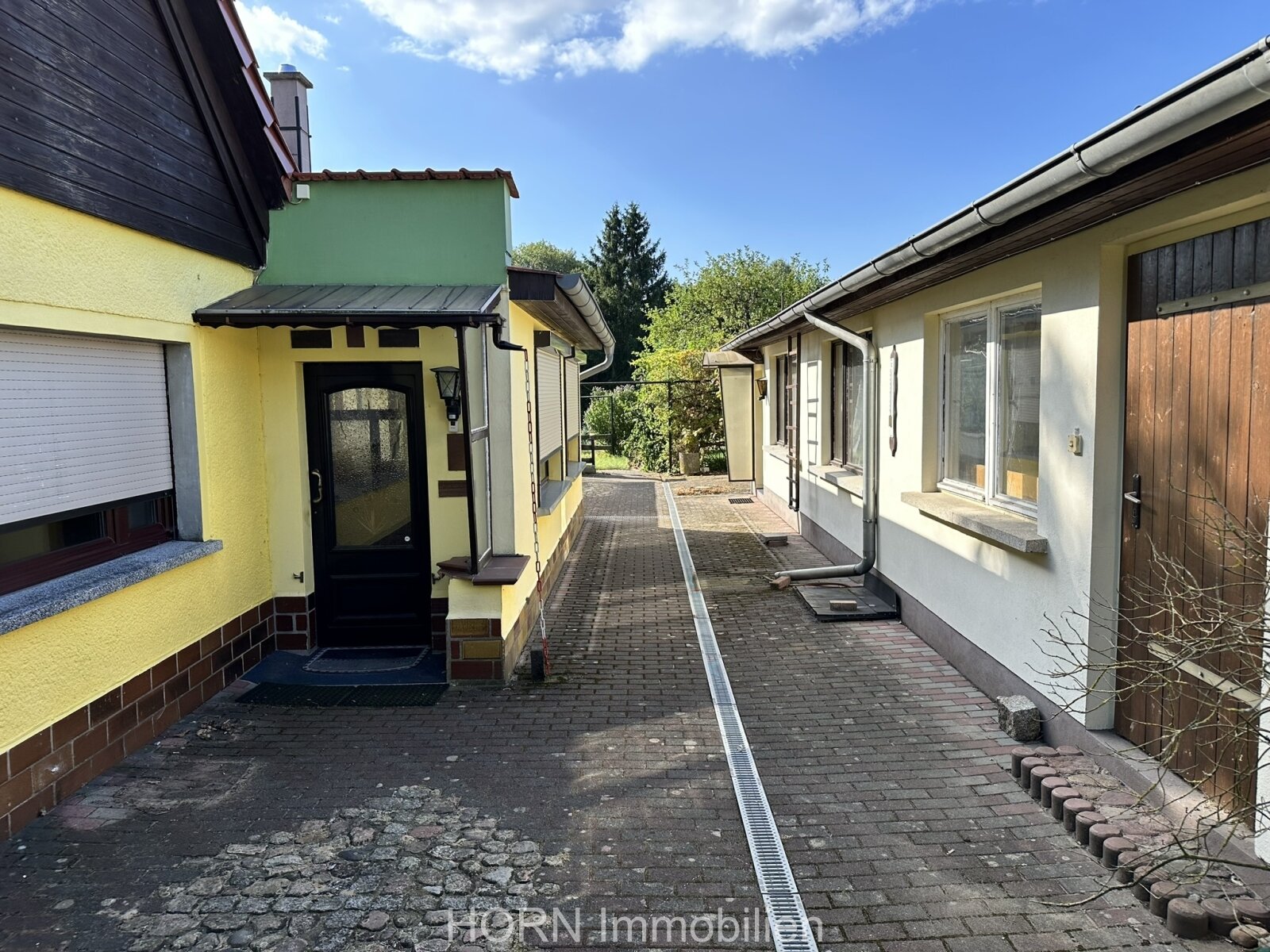  Doppelhaushälfte mit schönem Grundstück in ruhiger Lage von Alt Ruppin 