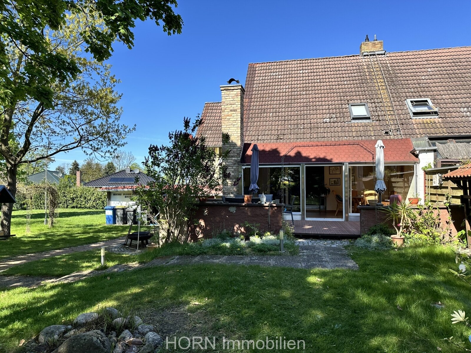 Doppelhaushälfte auf wunderschönem Grundstück nahe Fehrbellin