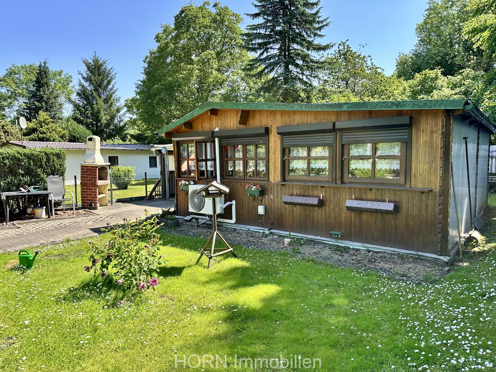 Nur 1 Minute bis ans Wasser - Bungalow auf Eigentumsland nahe Ruppiner See